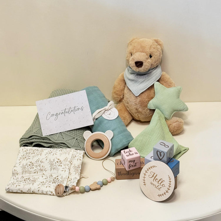 Newborn Premium Gift Set